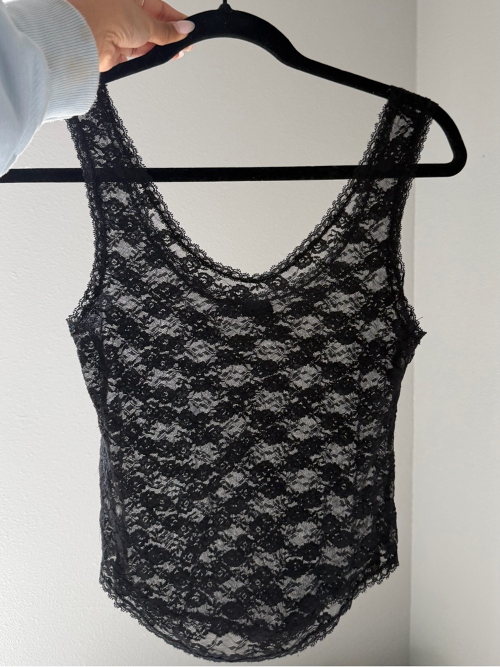 Brandy Melville Black Lace Sleeveless Tank Top